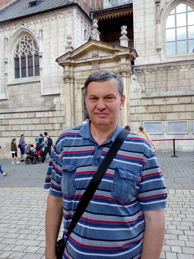  ,   Leonid, 62 ,   ,   , c , 