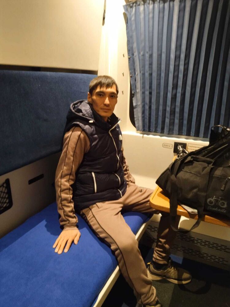 ���� 42562779 ������� �����, 35 ���, ���� ���������� � ������