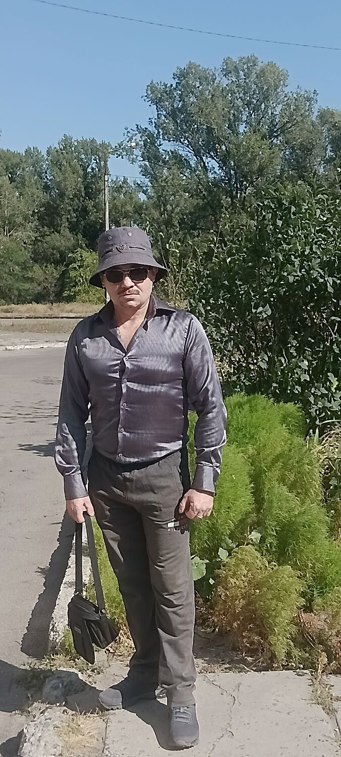  46709689  , 43 ,    