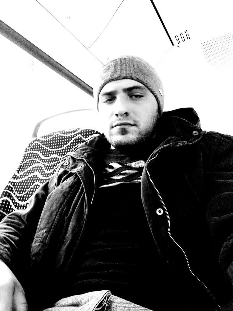  19152909  Shotiko, 30 ,    