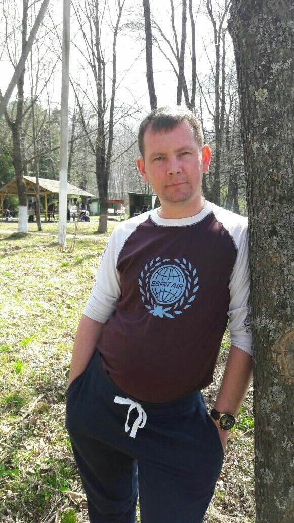  9252089  , 45 ,    -