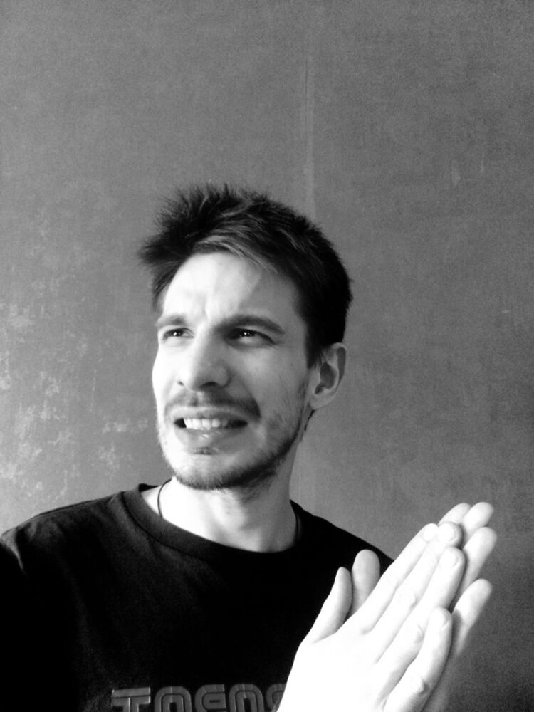  41928719  Andrew, 30 ,    --
