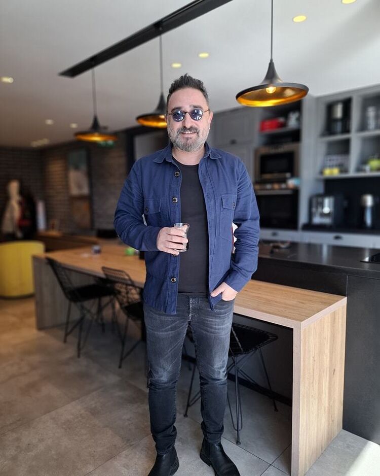 ���������� ������, ���� ������� Martin, 56 ���, ������������ ��� ����� � ���������, c�������� ���������