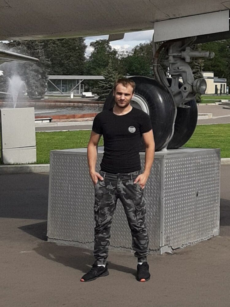  44418689  , 33 ,    