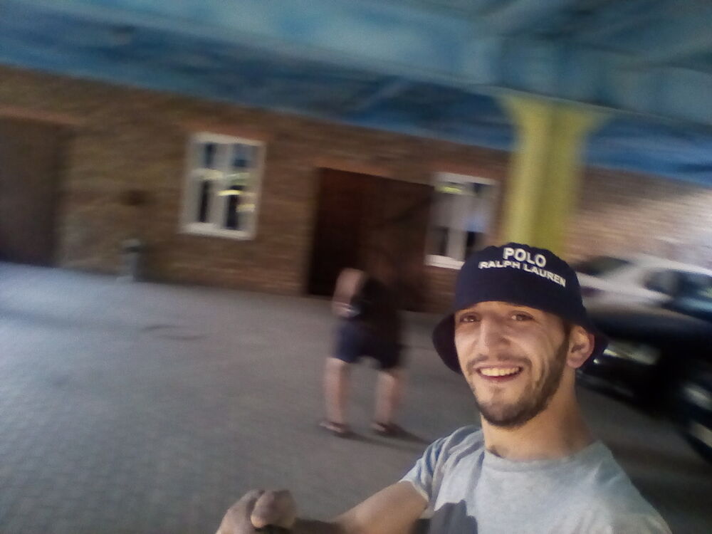  12329309  Karen, 39 ,    