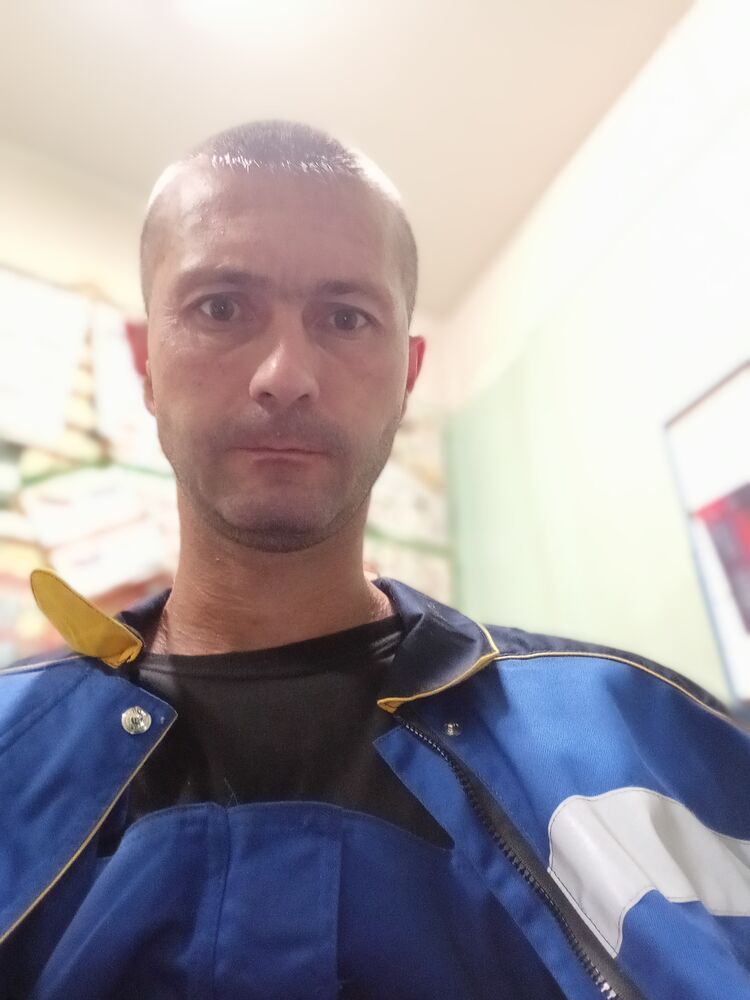  28058299  , 40 ,    