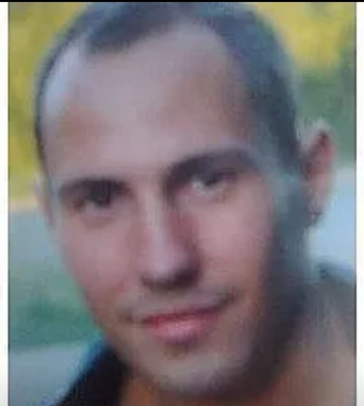  ,   Yuriy, 40 ,     , c 