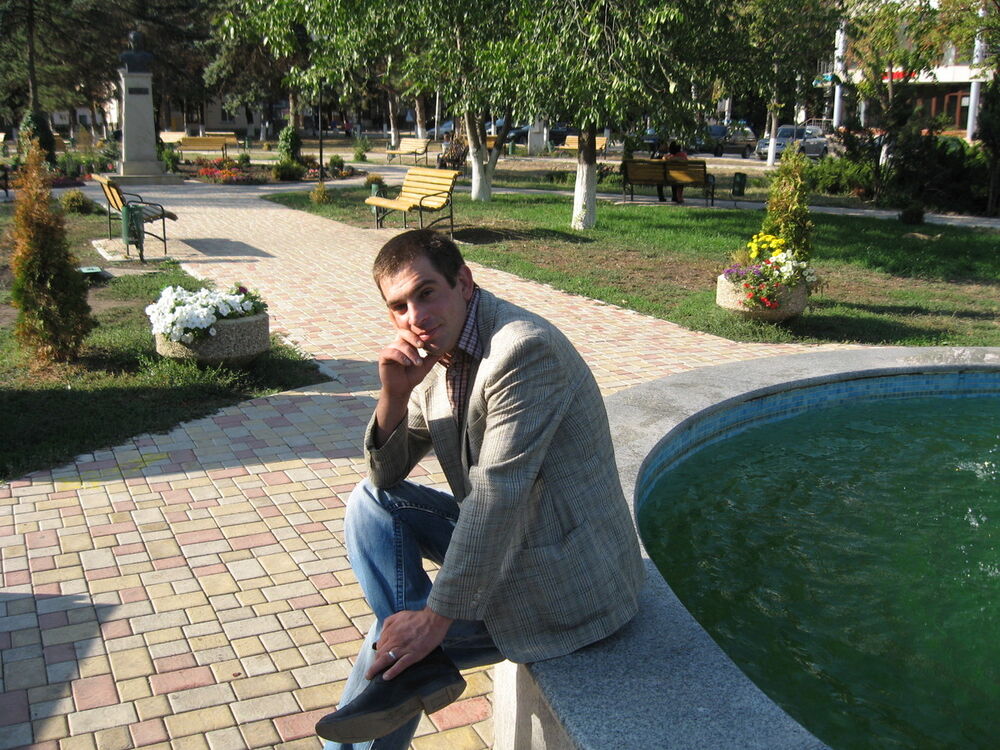 ,   Raduku, 42 ,   ,   , c 