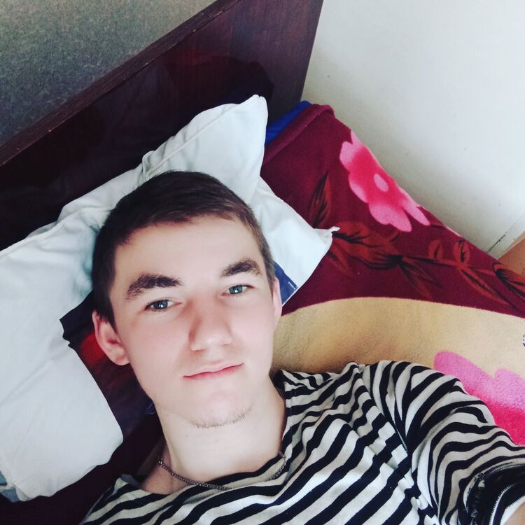  28438059  Andrey, 25 ,    
