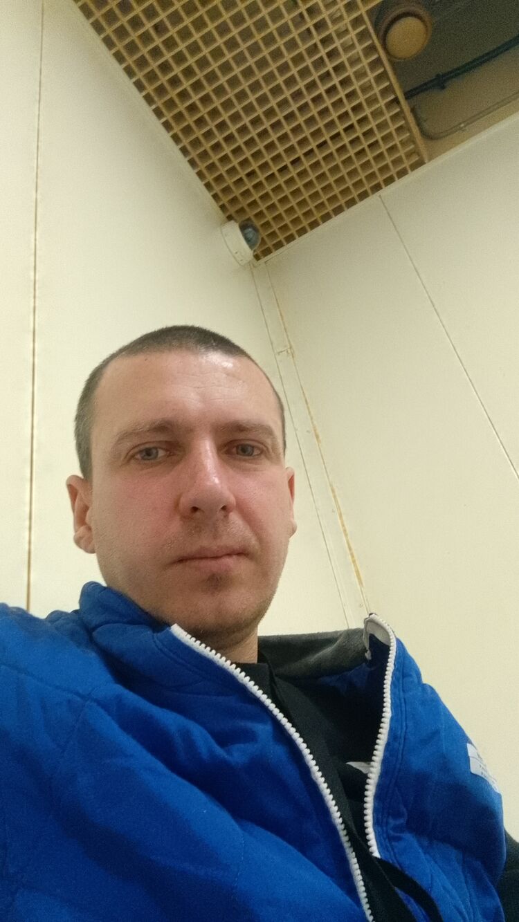  51930319  , 37 ,    