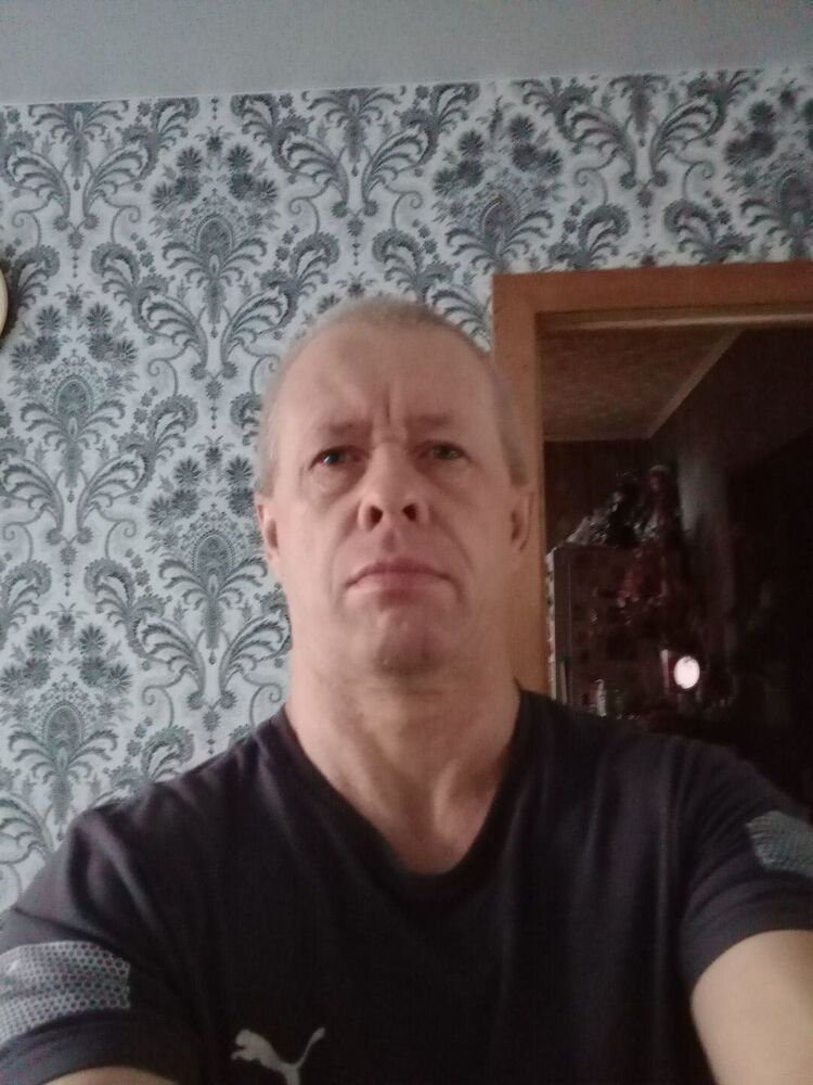  47749109  , 52 ,    -