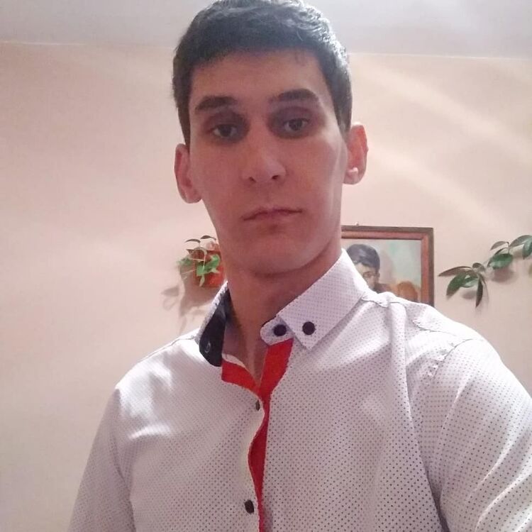  15908509  Yuriy, 32 ,    -