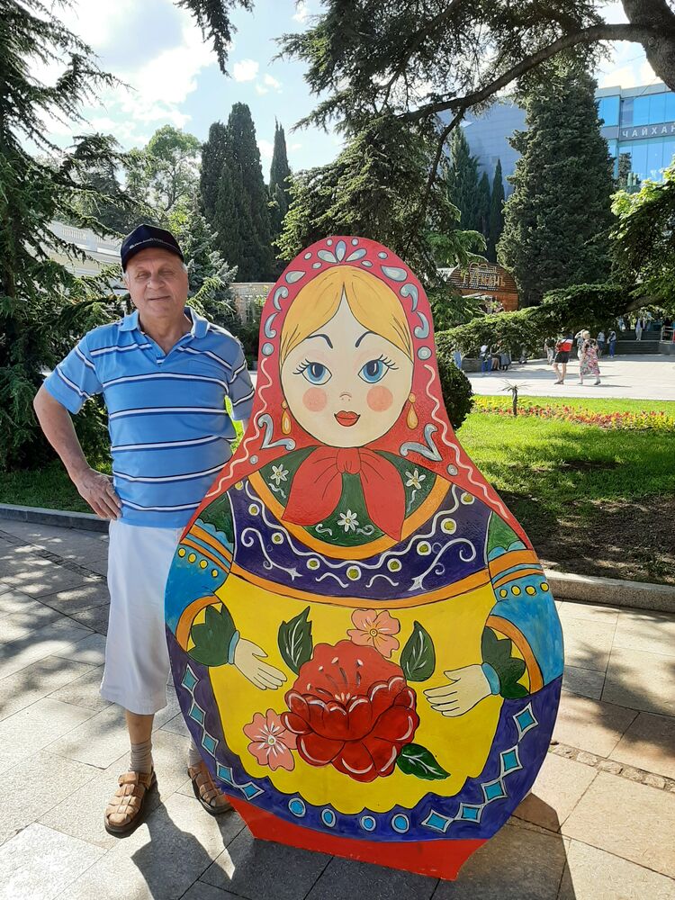  ,   Viktor s, 59 ,   ,   