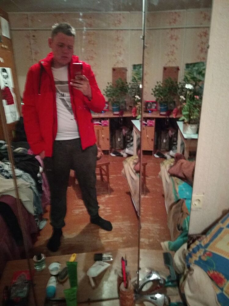  15613319  , 28 ,    