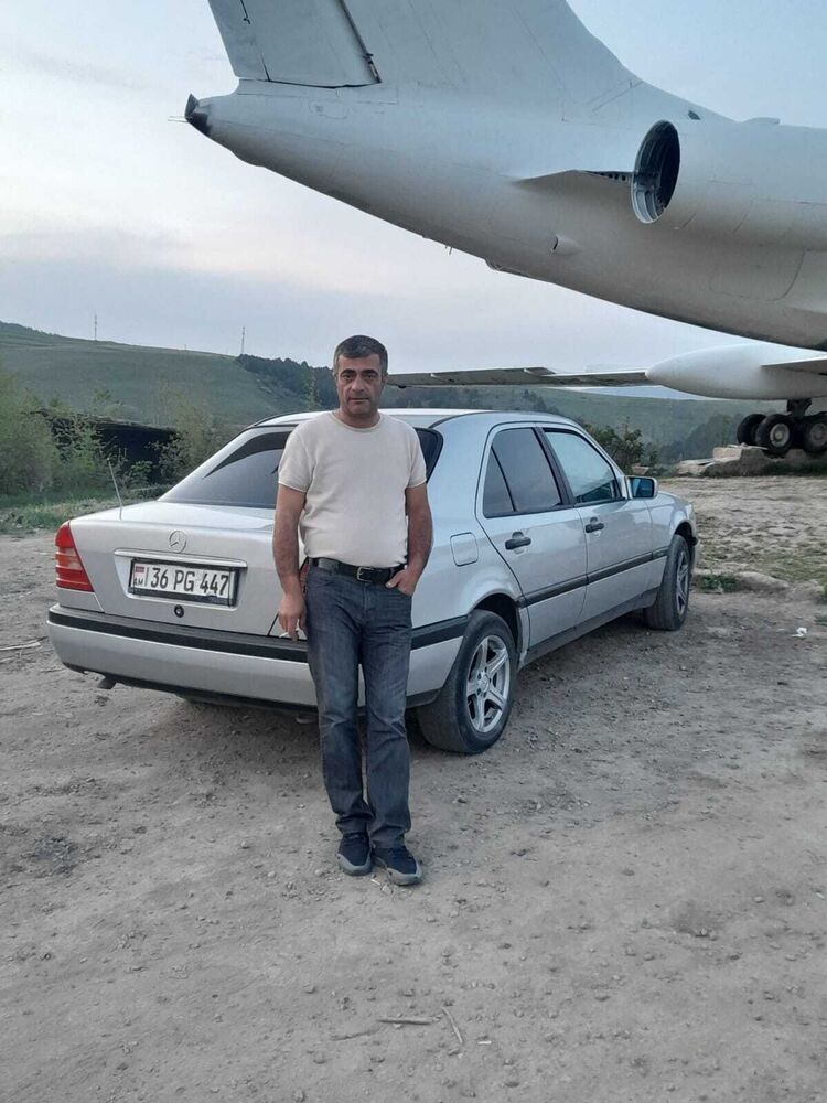  43350429  David, 36 ,    