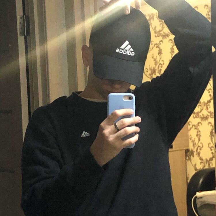 42901989  , 27 ,    