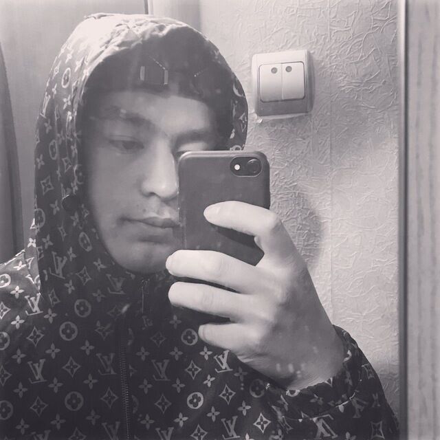  24137039  Azizbek, 24 ,    -