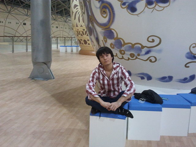 ,   Aziz, 41 ,   ,   , c 