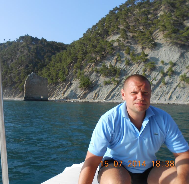  ,   Sergei, 43 ,   ,   , c 