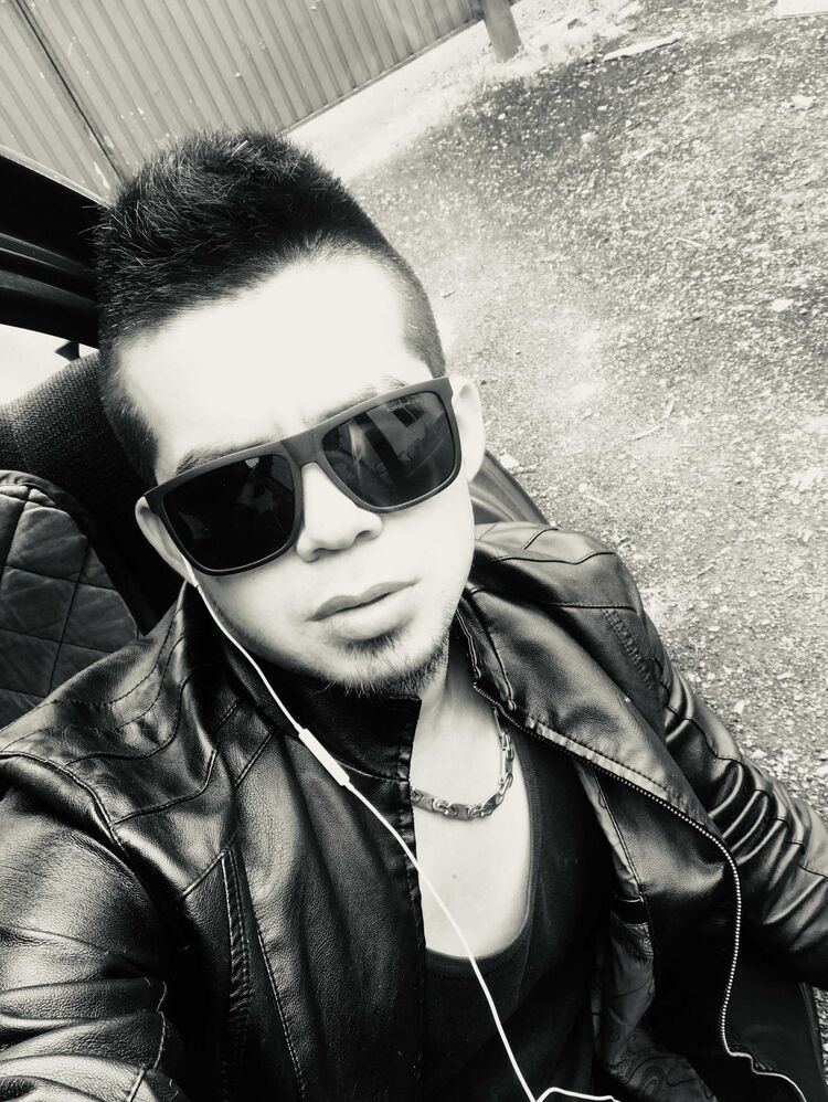  ,   Deenab, 33 ,   ,   , 