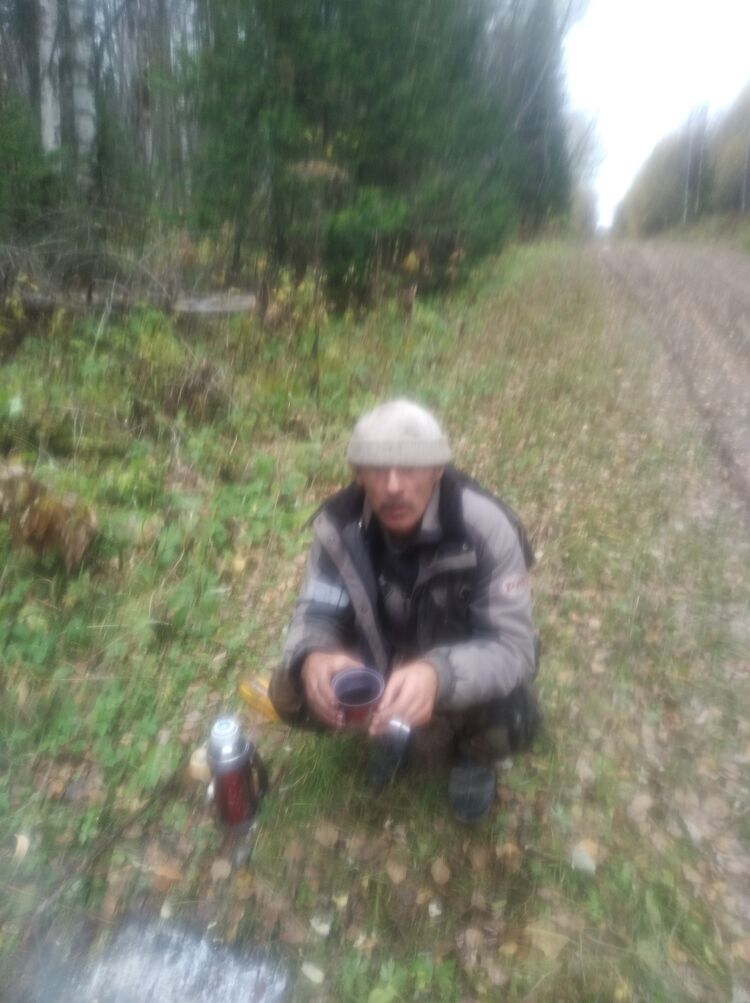  48072509  , 52 ,    