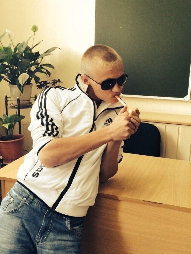  ,   Oleg, 25 ,   ,   , c 