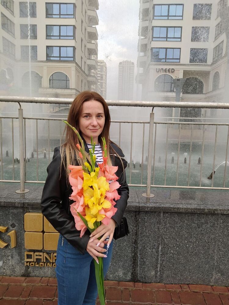  ,   Tatiana, 28 ,   ,   