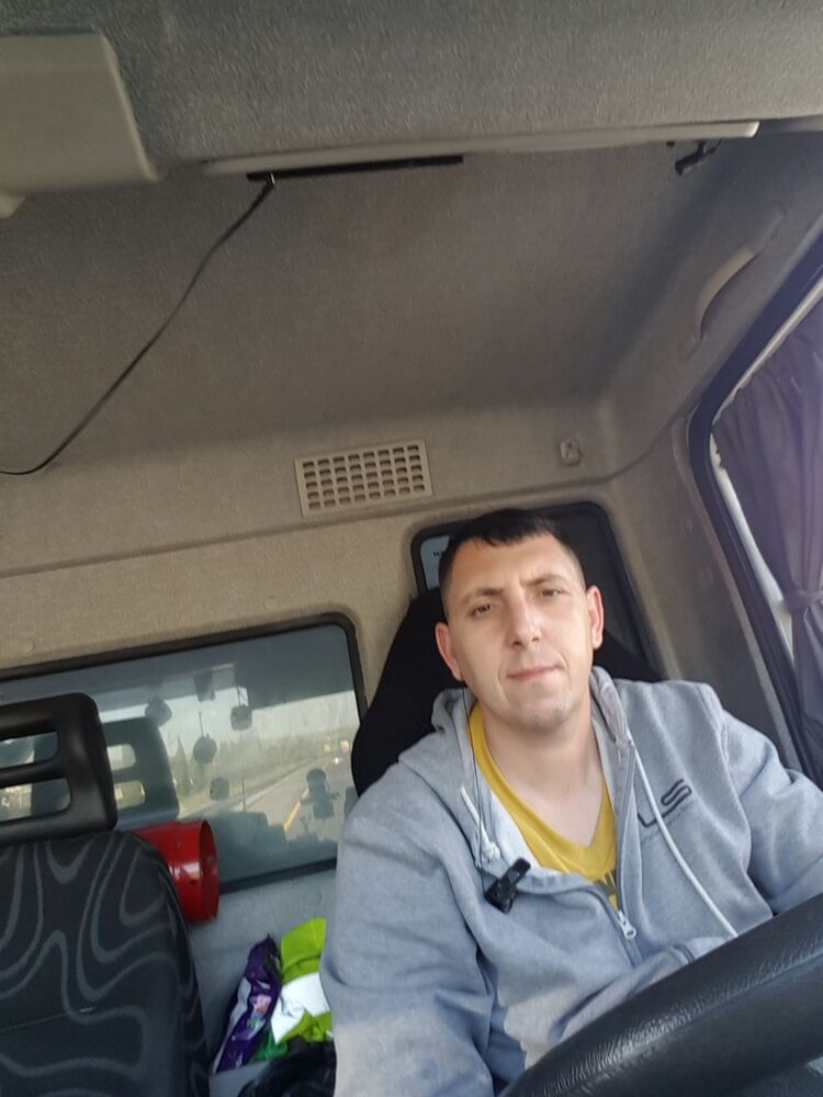  Hadera,   , 44 ,   