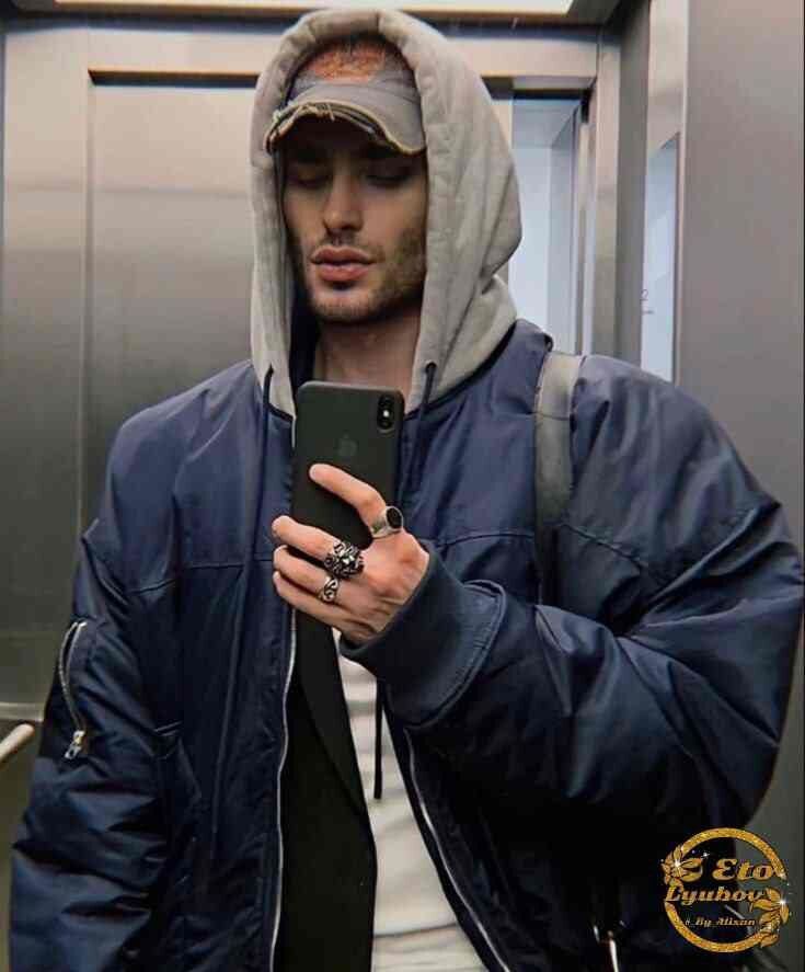  37832919  Farrux, 29 ,    