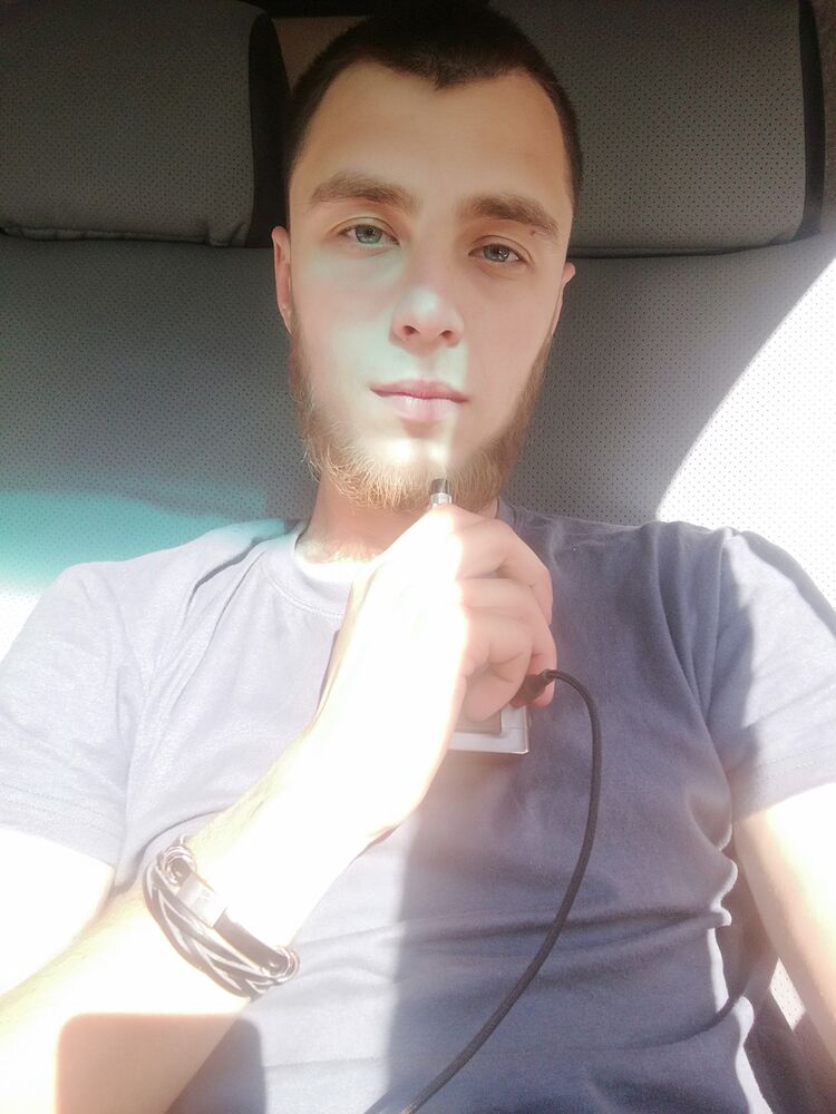  34332759  , 25 ,    