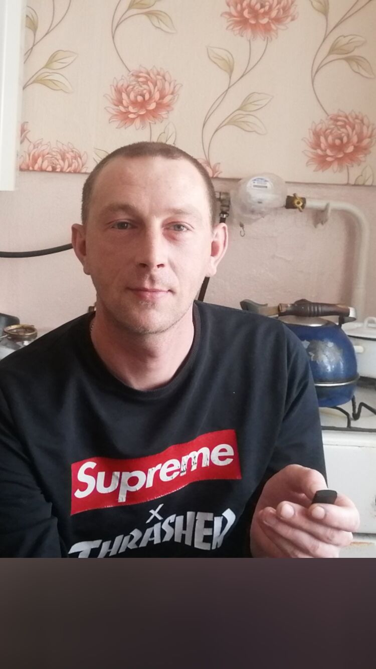  31799839  , 37 ,    