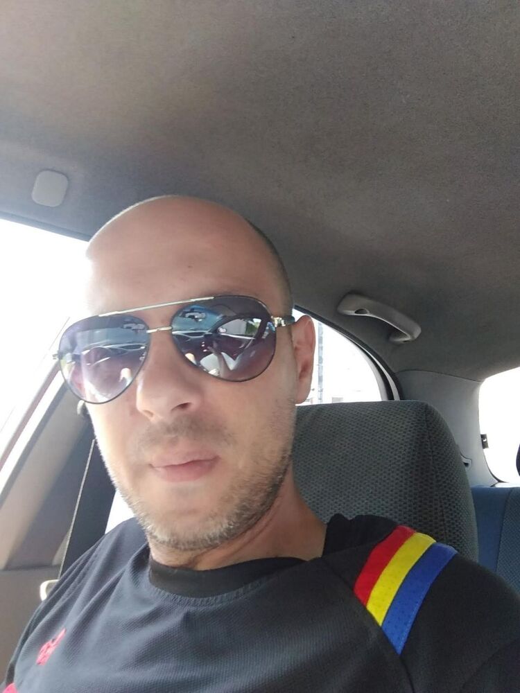  47336159  , 42 ,    
