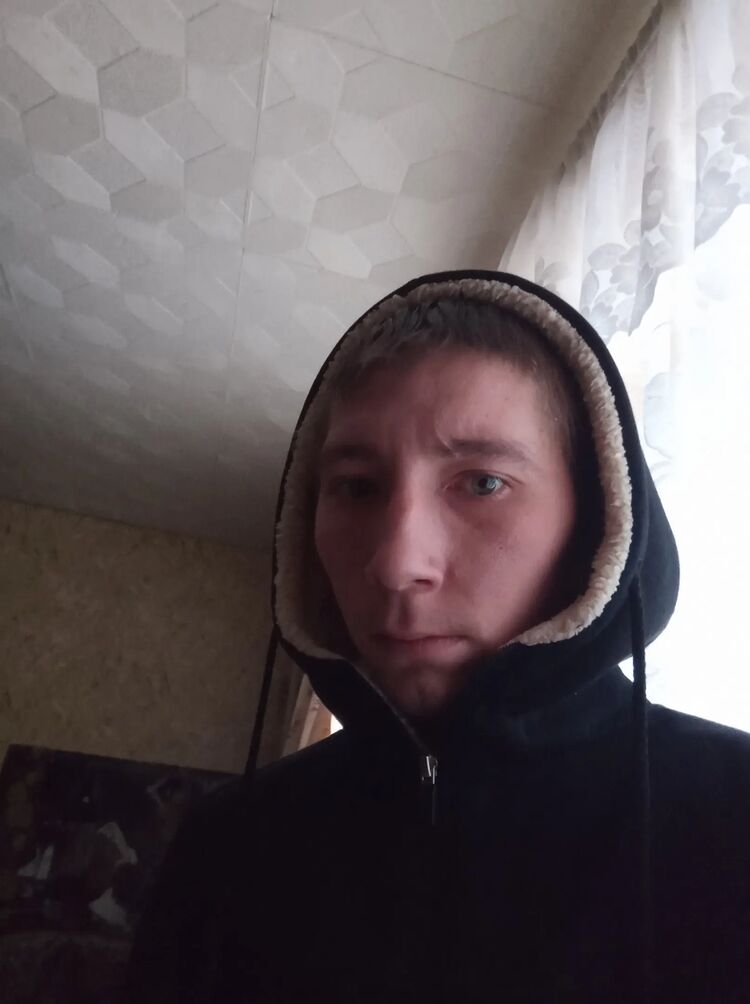  --,   Slava, 25 ,   ,   