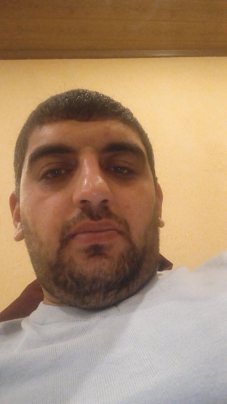  ,   Artem, 34 ,   ,   
