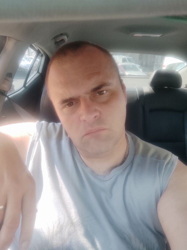  36998109  Aleksandra, 38 ,    