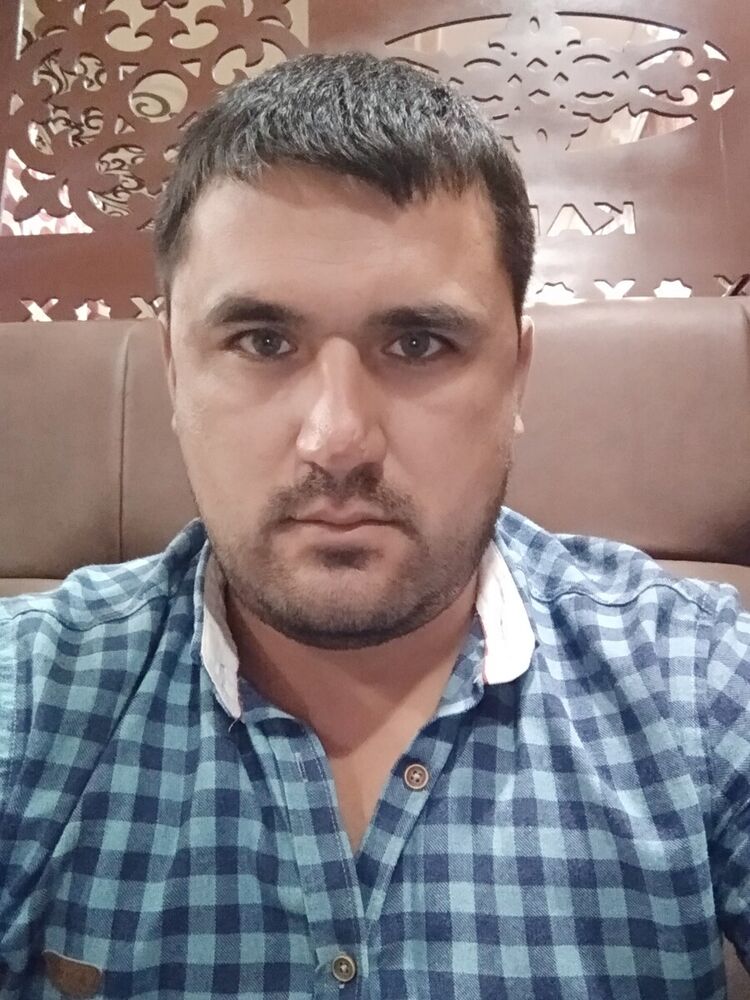  20409479  Maksud, 37 ,    
