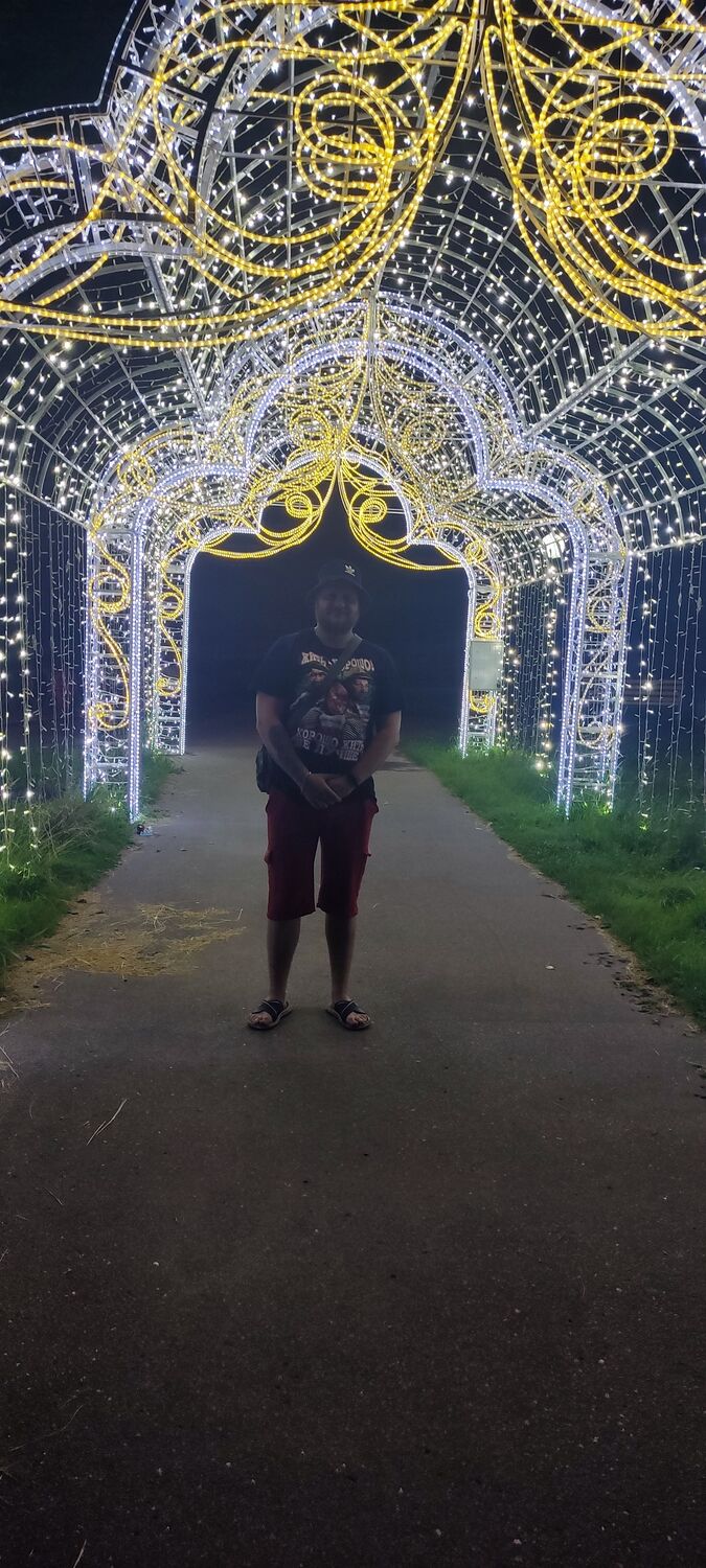  ,   Vadim, 33 ,   c 