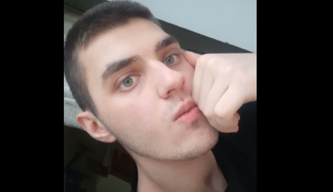  33664609  , 24 ,    