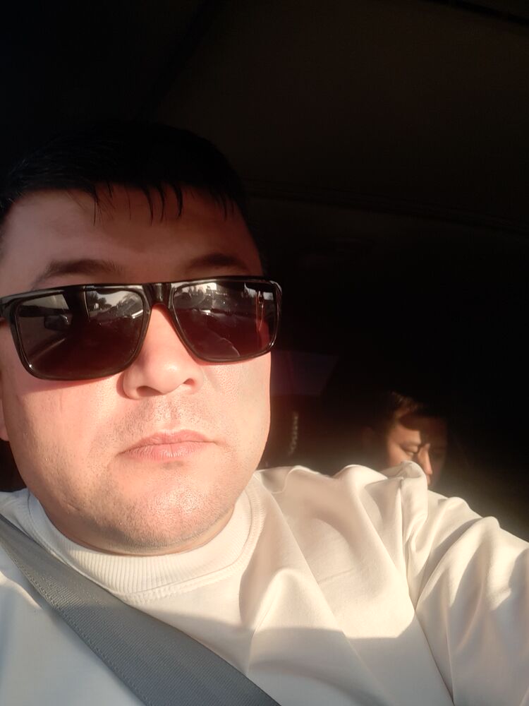  ,   Alisher, 38 ,   ,   