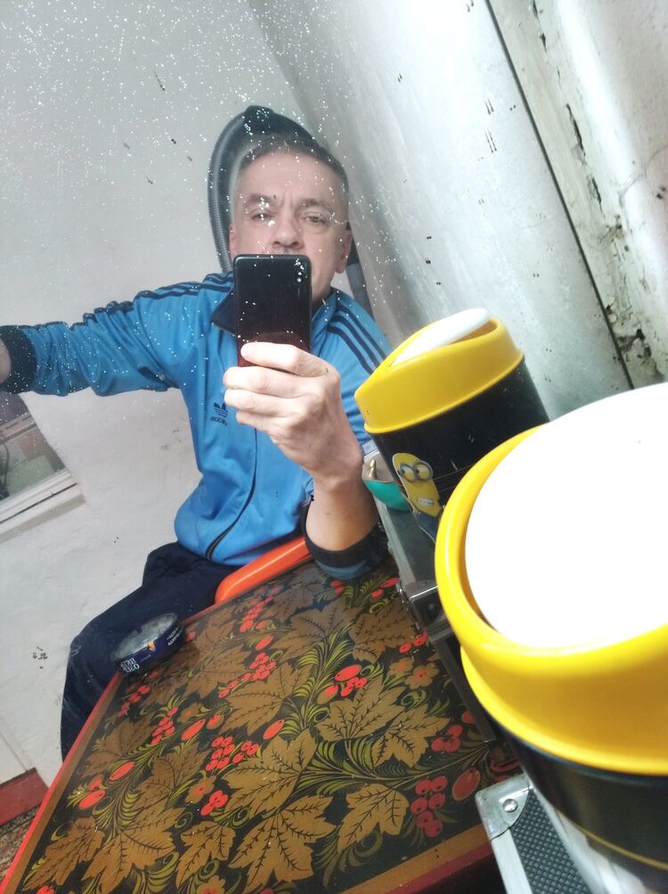  46816199  , 56 ,    