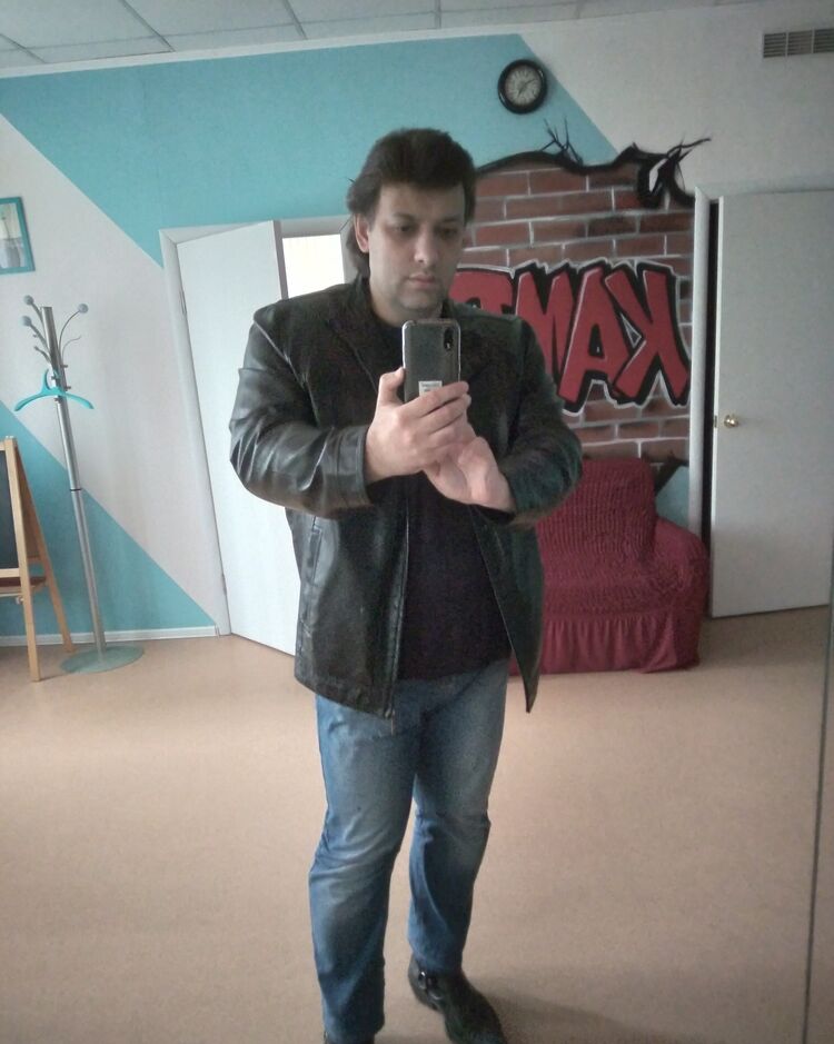 ���� 24157199 ������� Eugene, 47 ���, ���� ���������� � �������-��-����