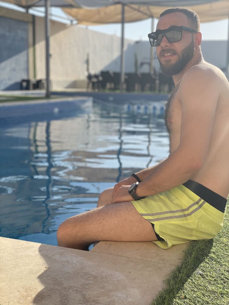  ,   , 28 ,   ,   