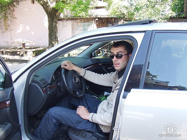  4948269  Irakli, 45 ,    