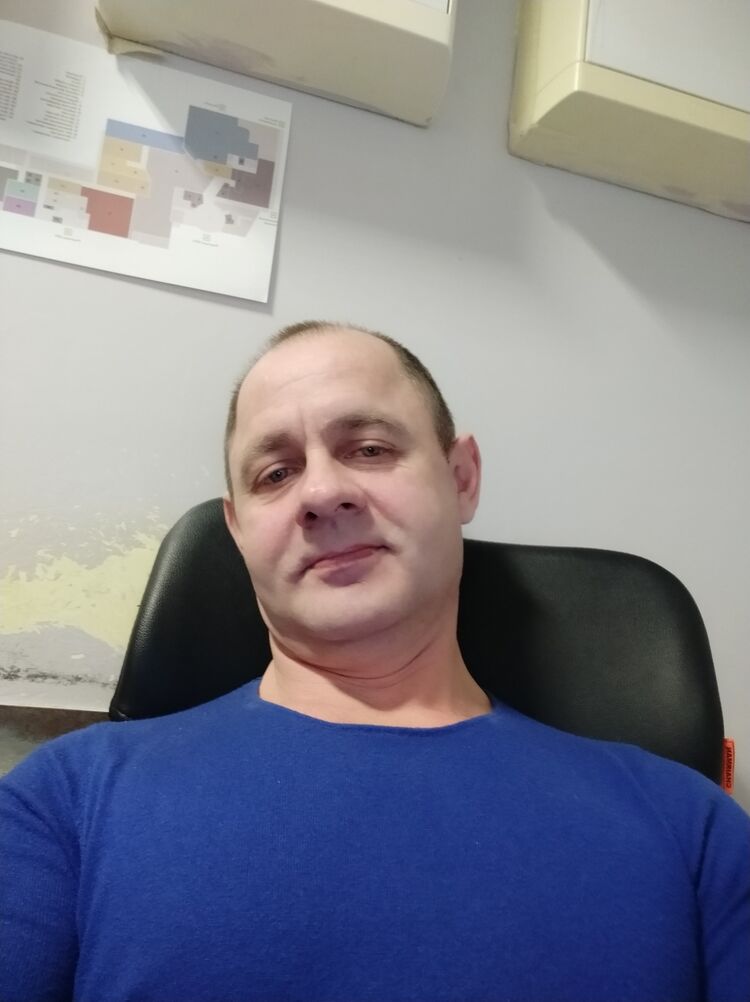  25487819  , 49 ,    