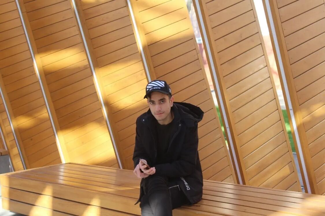  54398819  Waleed, 26 ,    