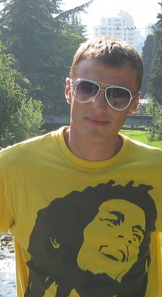  11201099  Dmitry, 39 ,     
