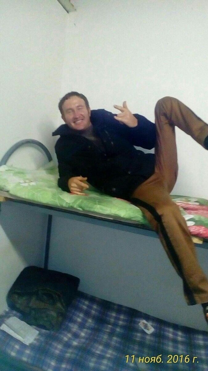  15822519  , 38 ,    