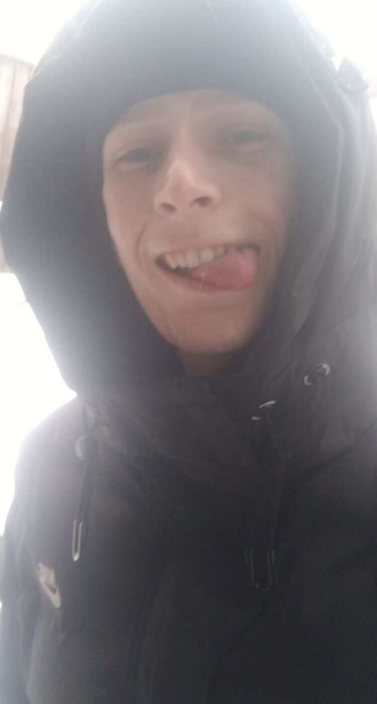  46988009  , 26 ,    