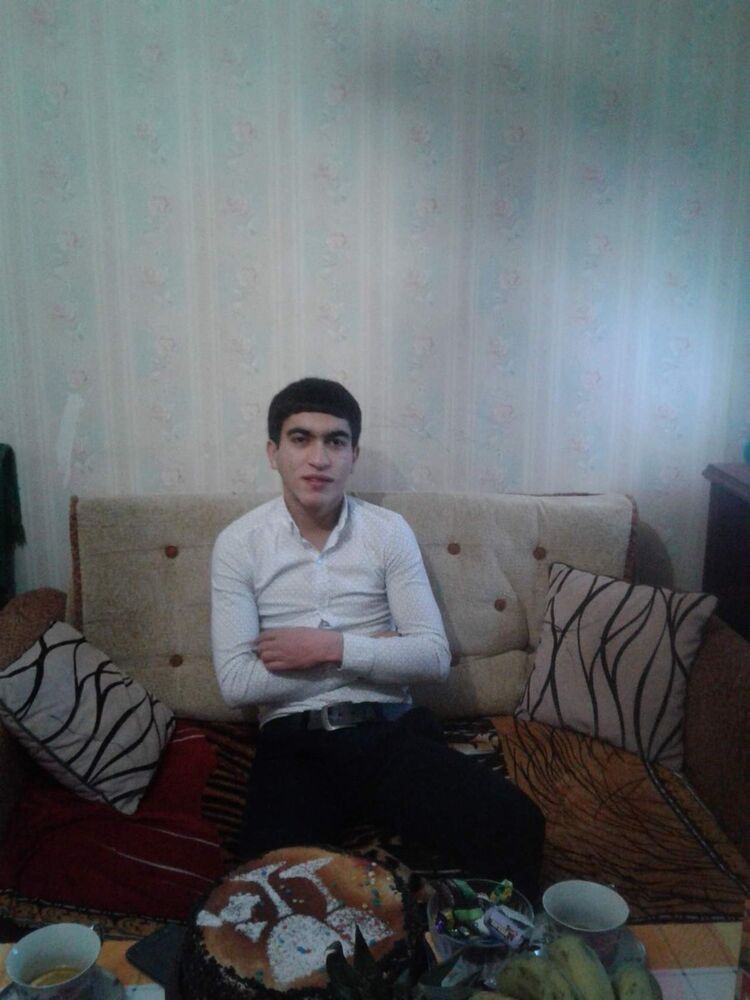  8741569  Cahangir, 34 ,    
