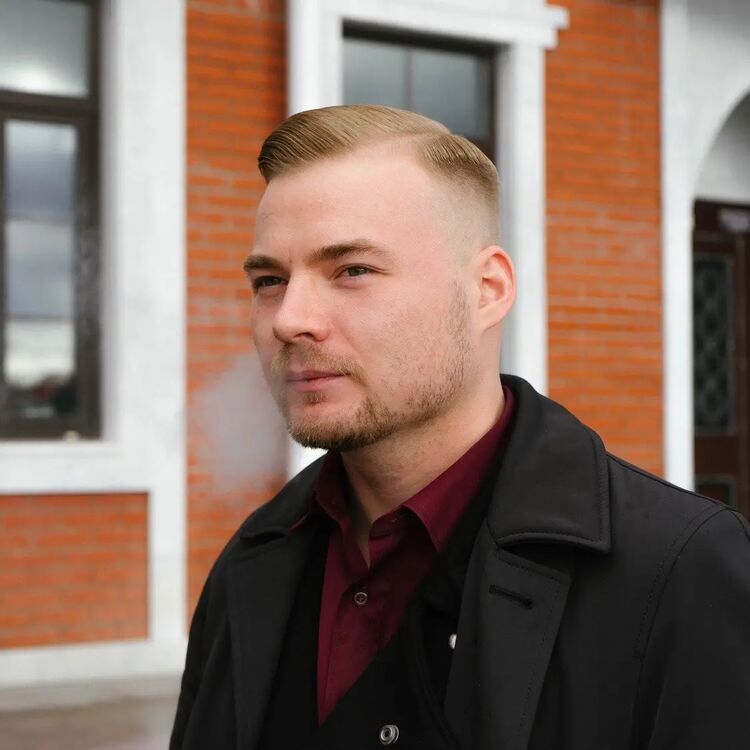  -,   Denis, 33 ,   ,   